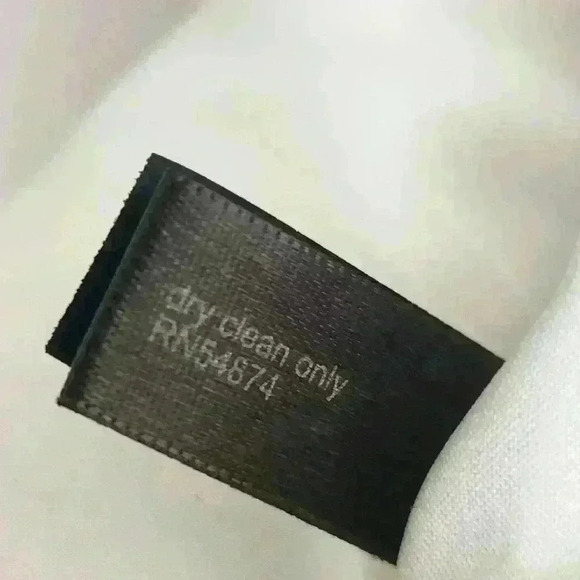 The Limited women's ivory knee length dress with lace detail size 8 - Picture 9 of 9